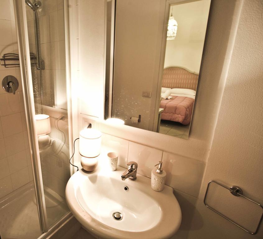 Double Room with Private Bathroom,511874565:JPEG